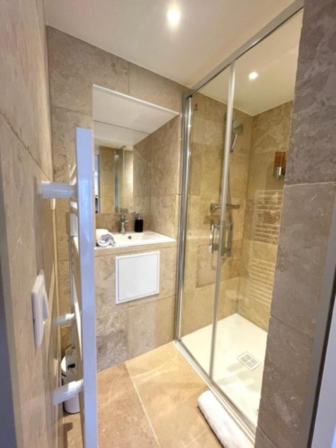 Apartamento Ben Nevis Charming Studio In The Heart Of The Lively Life Of The Pre Carre Annecy Exterior foto